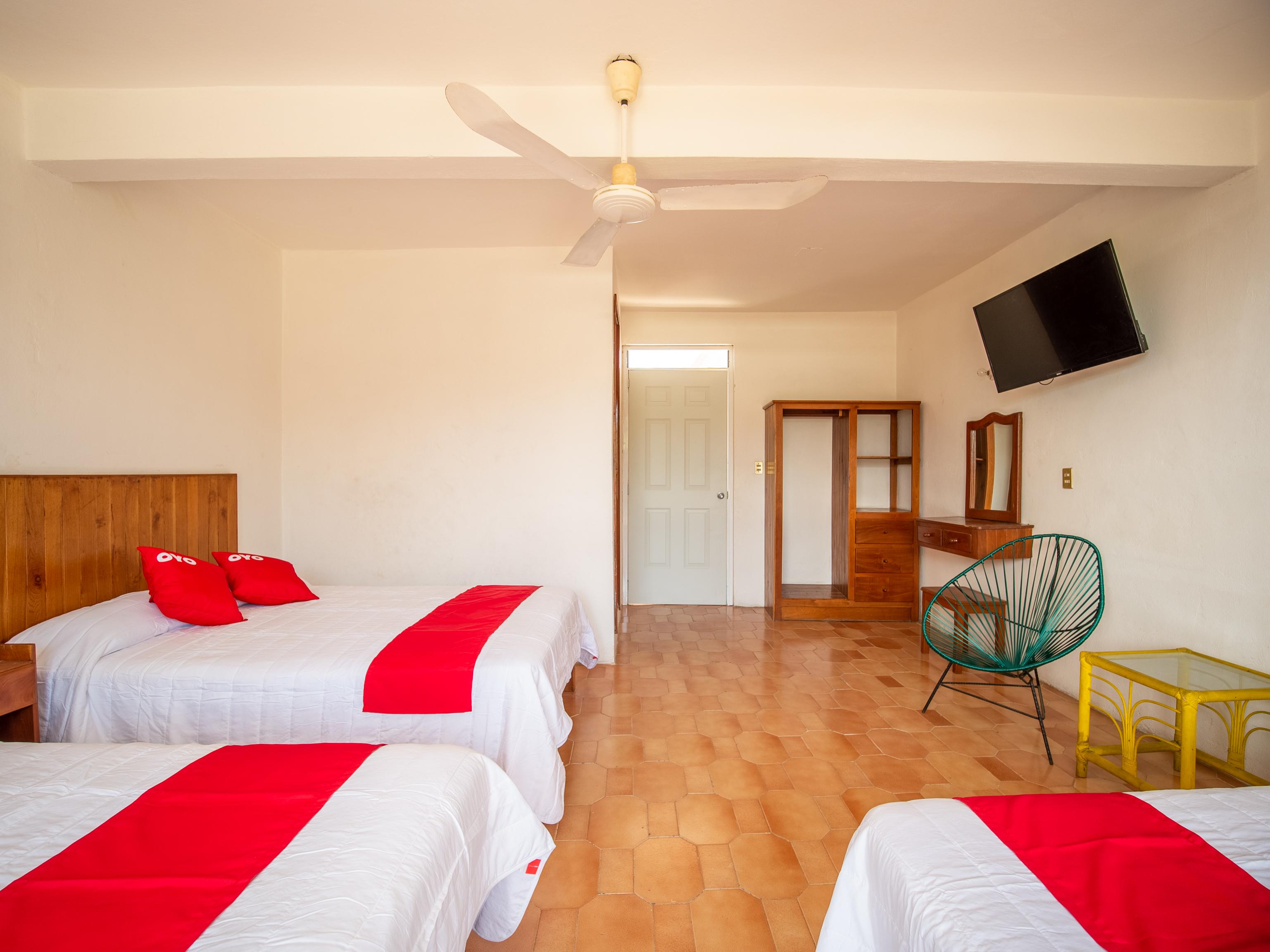 Oyo Hotel Arena Surf, Puerto Escondido Extérieur photo